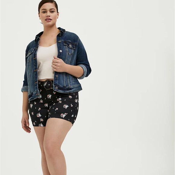 🆕 SIZE 16 BELTED MID SHORT - SATEEN FLORAL BLACK - Picture 4 of 5